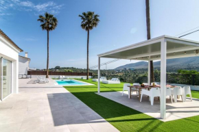 PALM TREE VILLA 5 Bdr POOL & BBQ